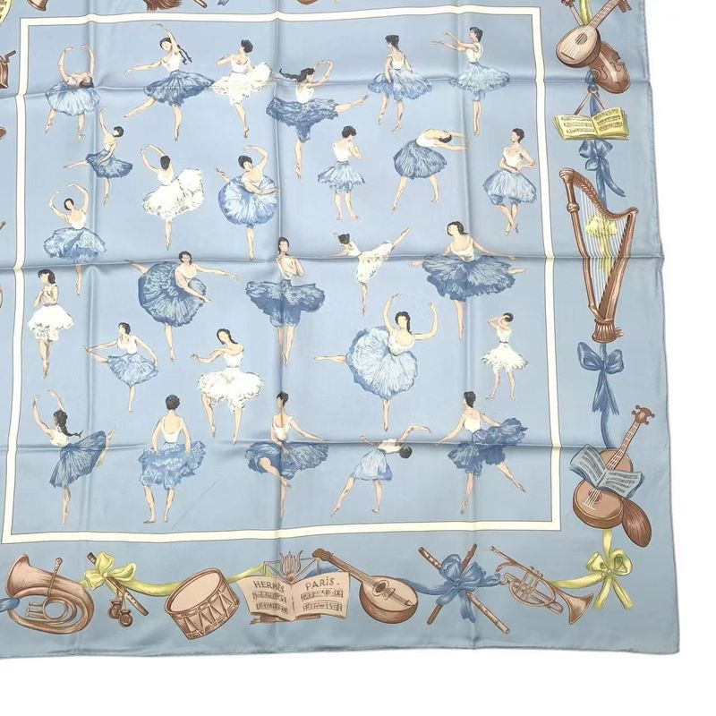 HERMES Carre 90 La Dance Ballet Dancer Ballerina Scarf Silk Blue