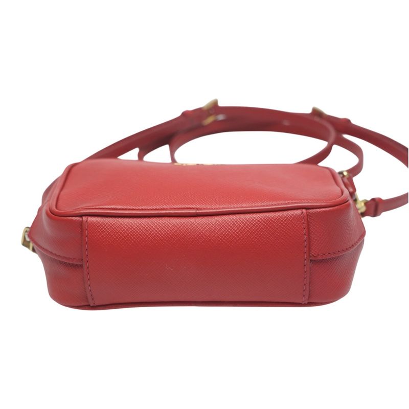 PRADA 1n1674 Camera Shoulder Bag Vitello Phoenix Shoulder Bag PRADA Red