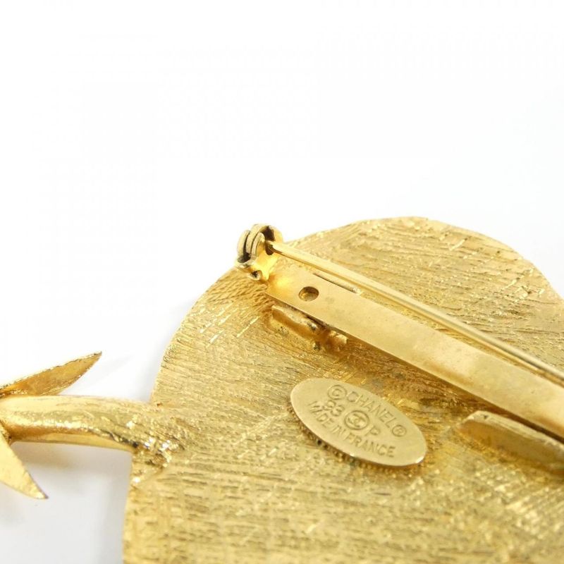 Vintage CHANEL Brooch