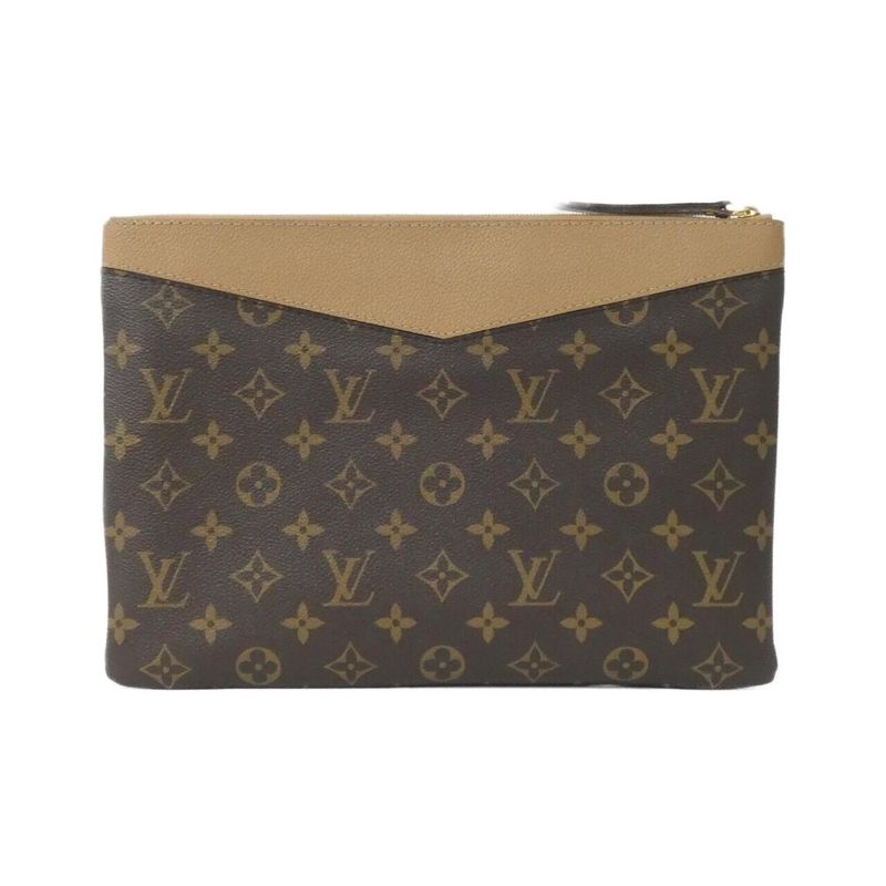 Louis Vuitton Monogram Daily Pouch M64591 Pouch