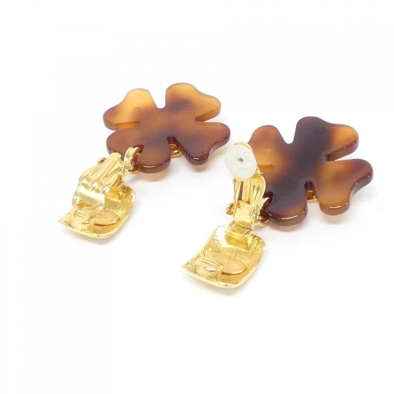 Vintage CHANEL Earring
