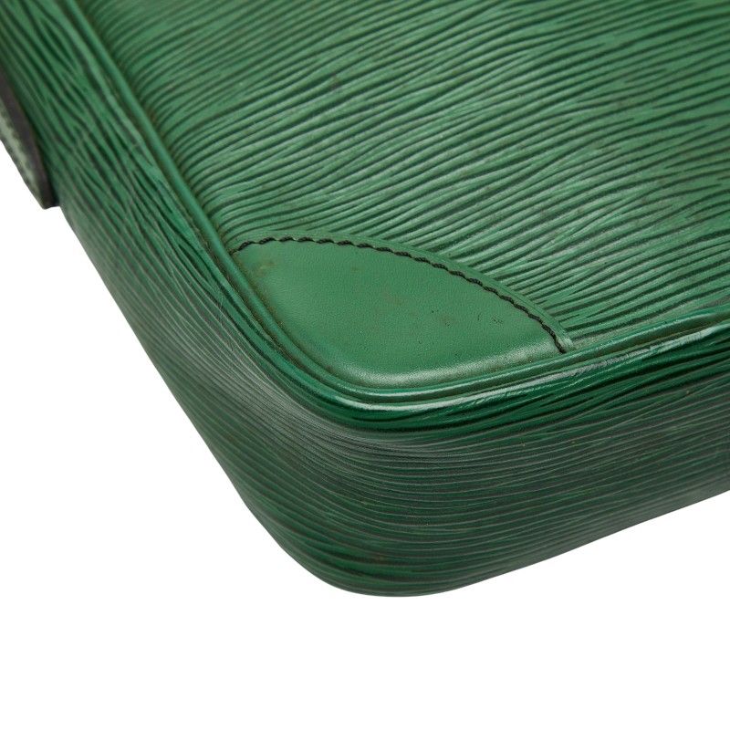 Louis Vuitton Epi Danube Crossbody Shoulder Bag M45634 Borneo Green Leather