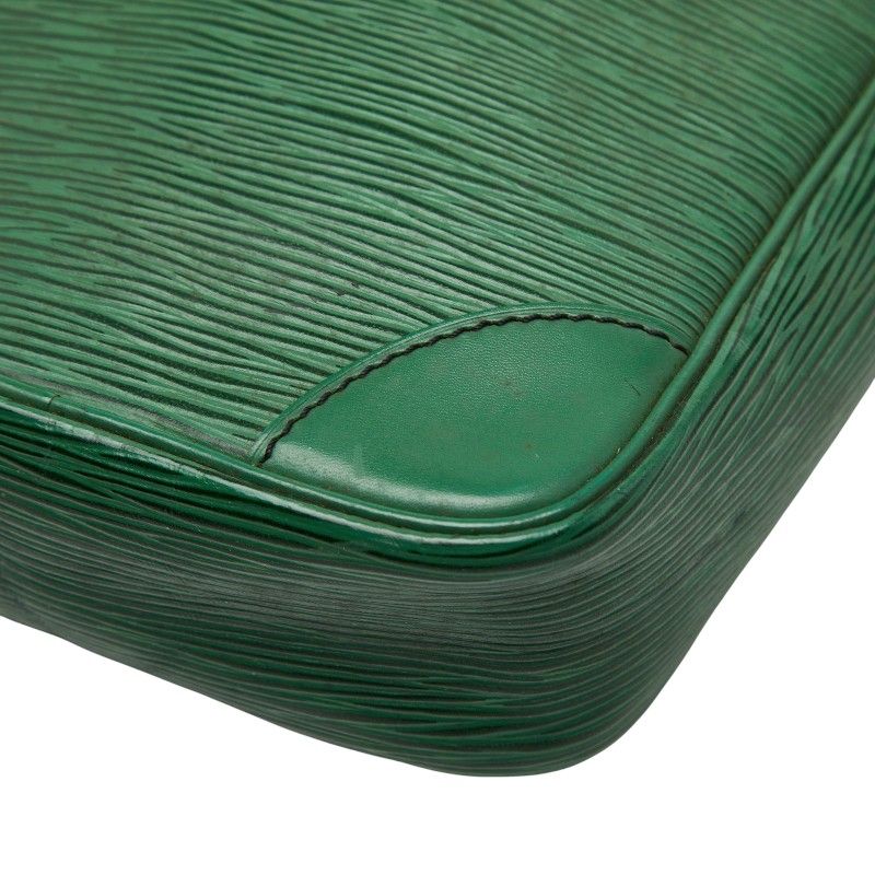 Louis Vuitton Epi Danube Crossbody Shoulder Bag M45634 Borneo Green Leather