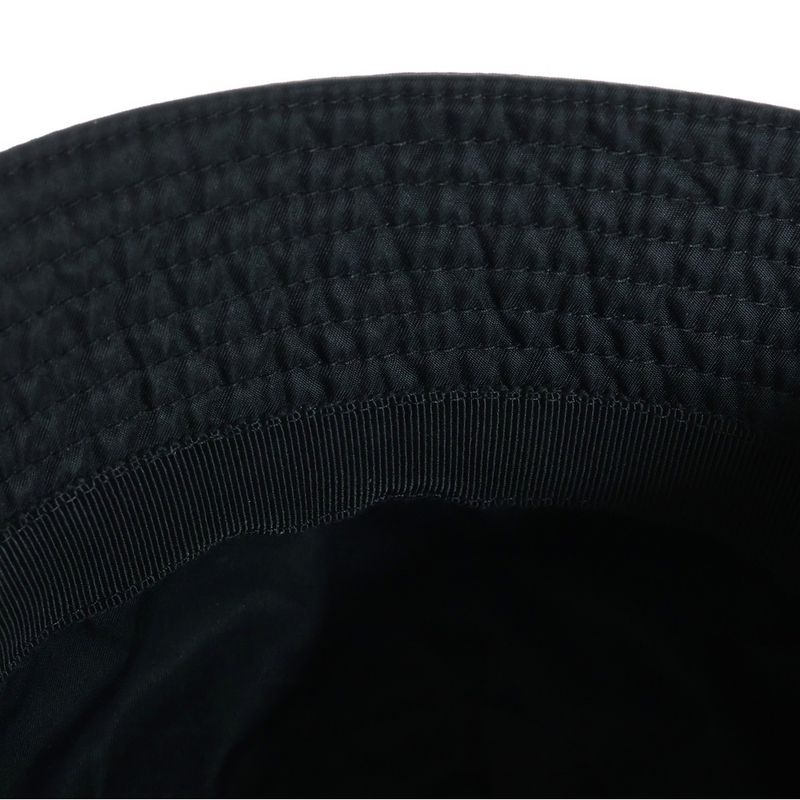 PRADA 20SS Re-nylon Triangle Logo Plate Bucket Hat Black 1hc137