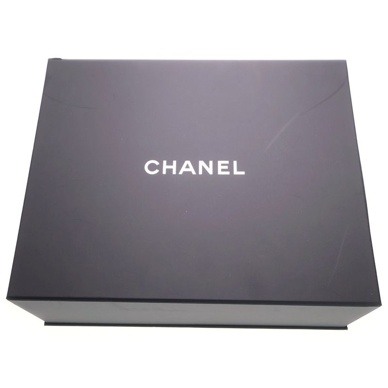 CHANEL 22 Mini Logo Plate Calfskin Leather Shoulder Bag Gold Hardware Ivory