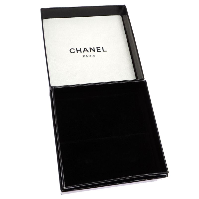 CHANEL Earring