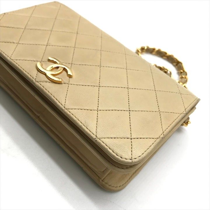Chanel CC Logo Mini Quilted Push Lock Chain Shoulder Bag Beige Lambskin