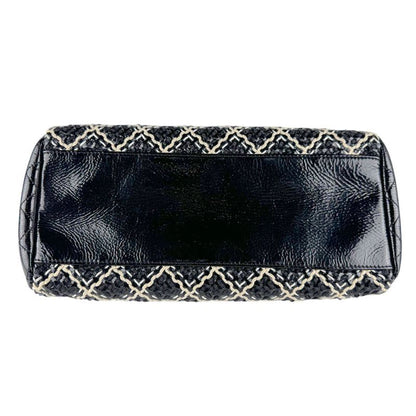 CHANEL Shoulder Bag
