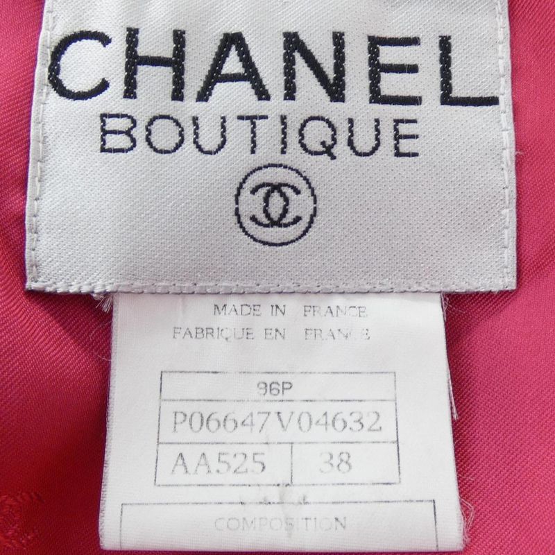 Vintage CHANEL P06647v04632 96P Jacket