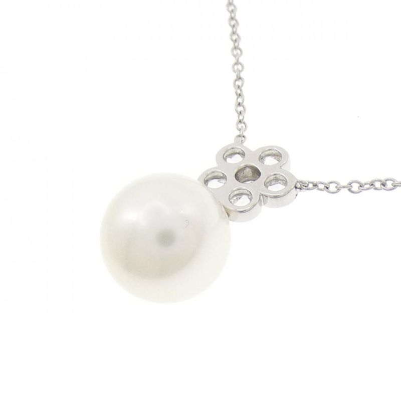 Tiffany & Co White Butterfly Pearl Necklace 9.3mm