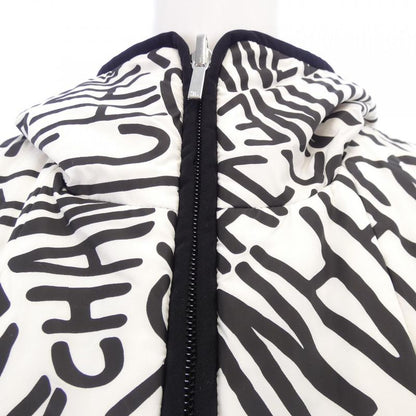 CHANEL P70625v62737 Down Jacket