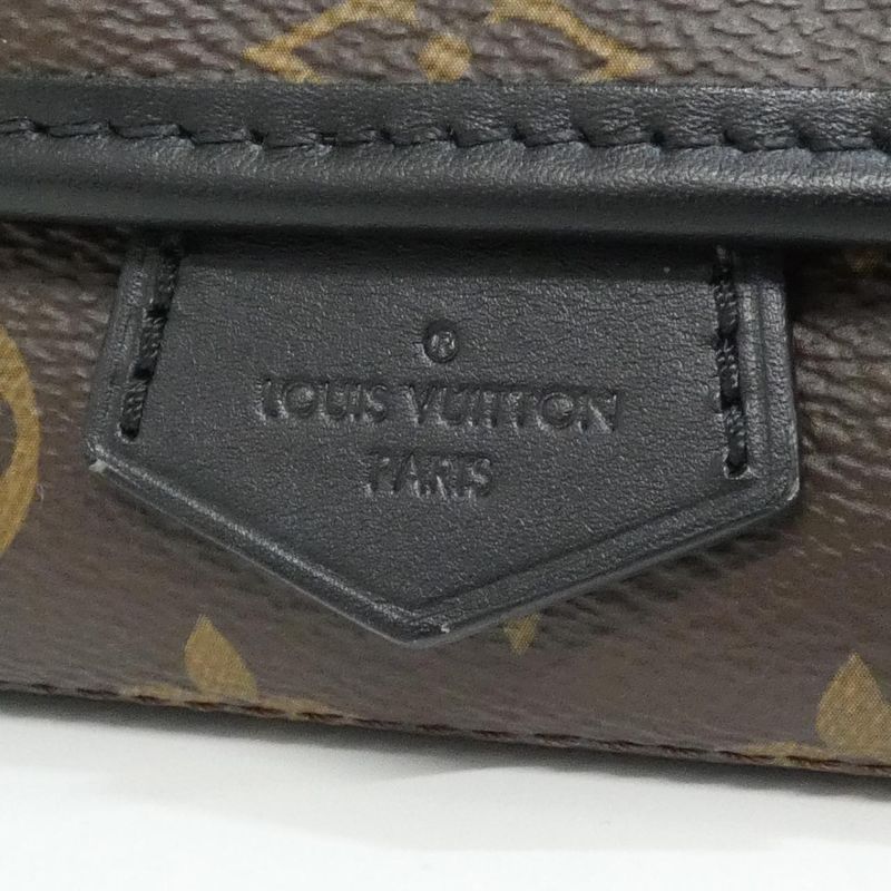 Louis Vuitton Monogram Macasa- Magnetic Messenger- M45557 Shoulder Bag