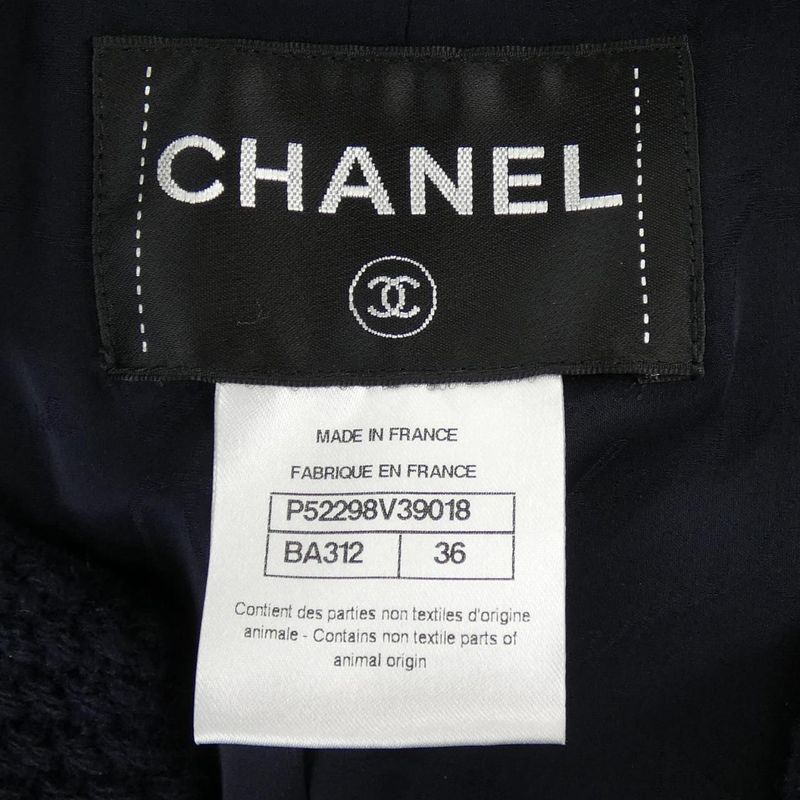 CHANEL P52298v39018 Coat