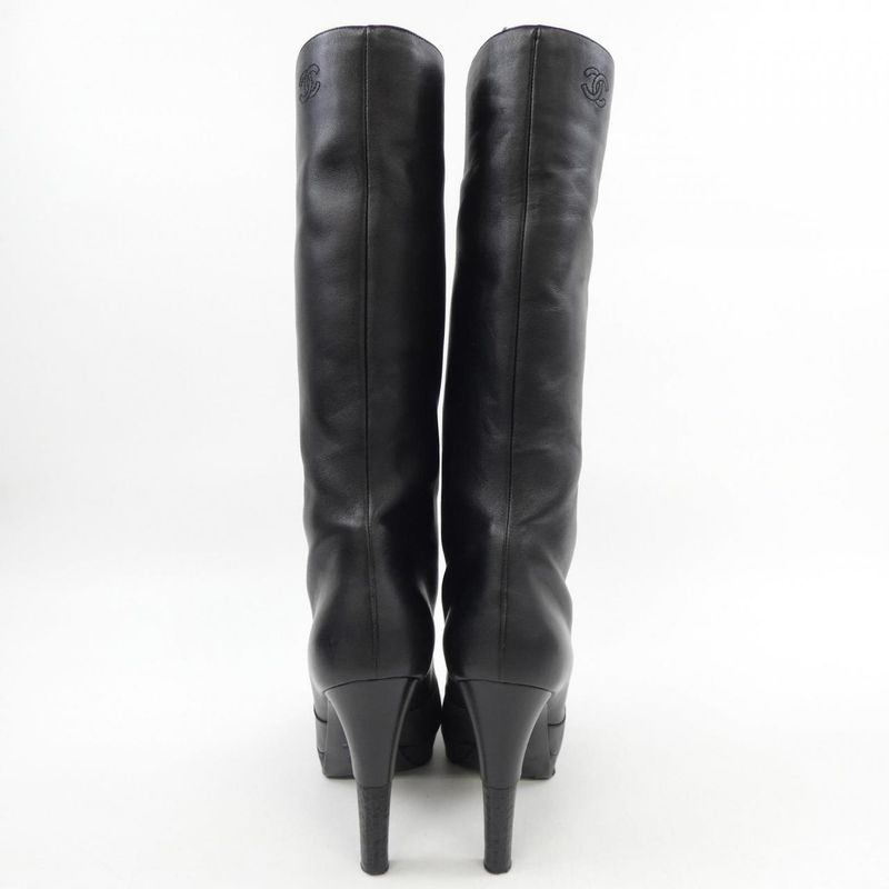 CHANEL Boots