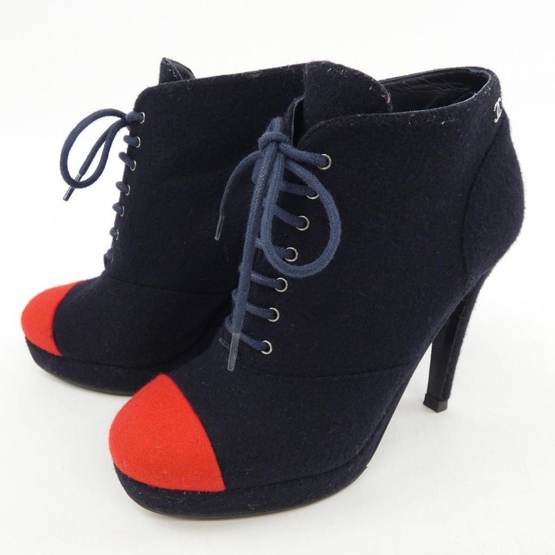 CHANEL G30404 Boots