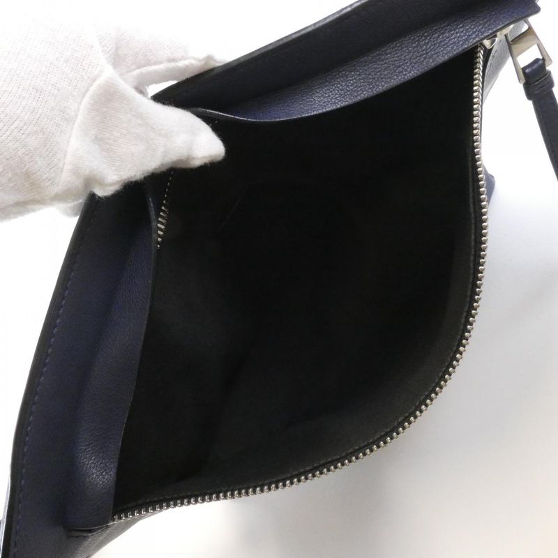 LOEWE Tea Messenger 316 36 P37 Shoulder Bag