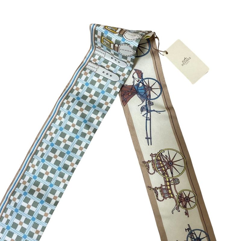 Unused HERMES LES Voitures Nouvelle Twilly Silk Scarf Blue X Multicolor Ladies