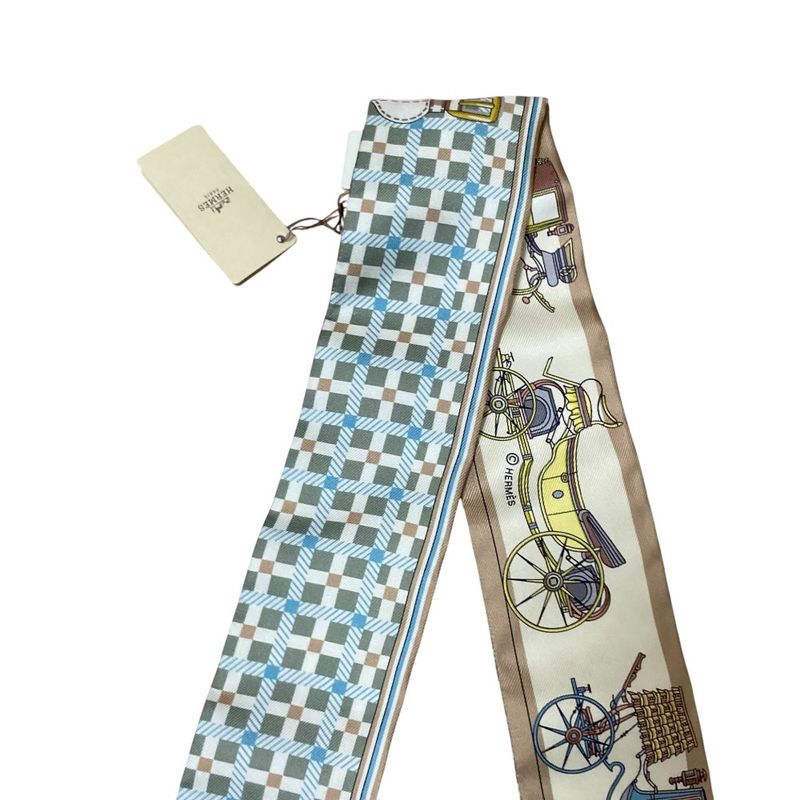 Unused HERMES LES Voitures Nouvelle Twilly Silk Scarf Blue X Multicolor Ladies