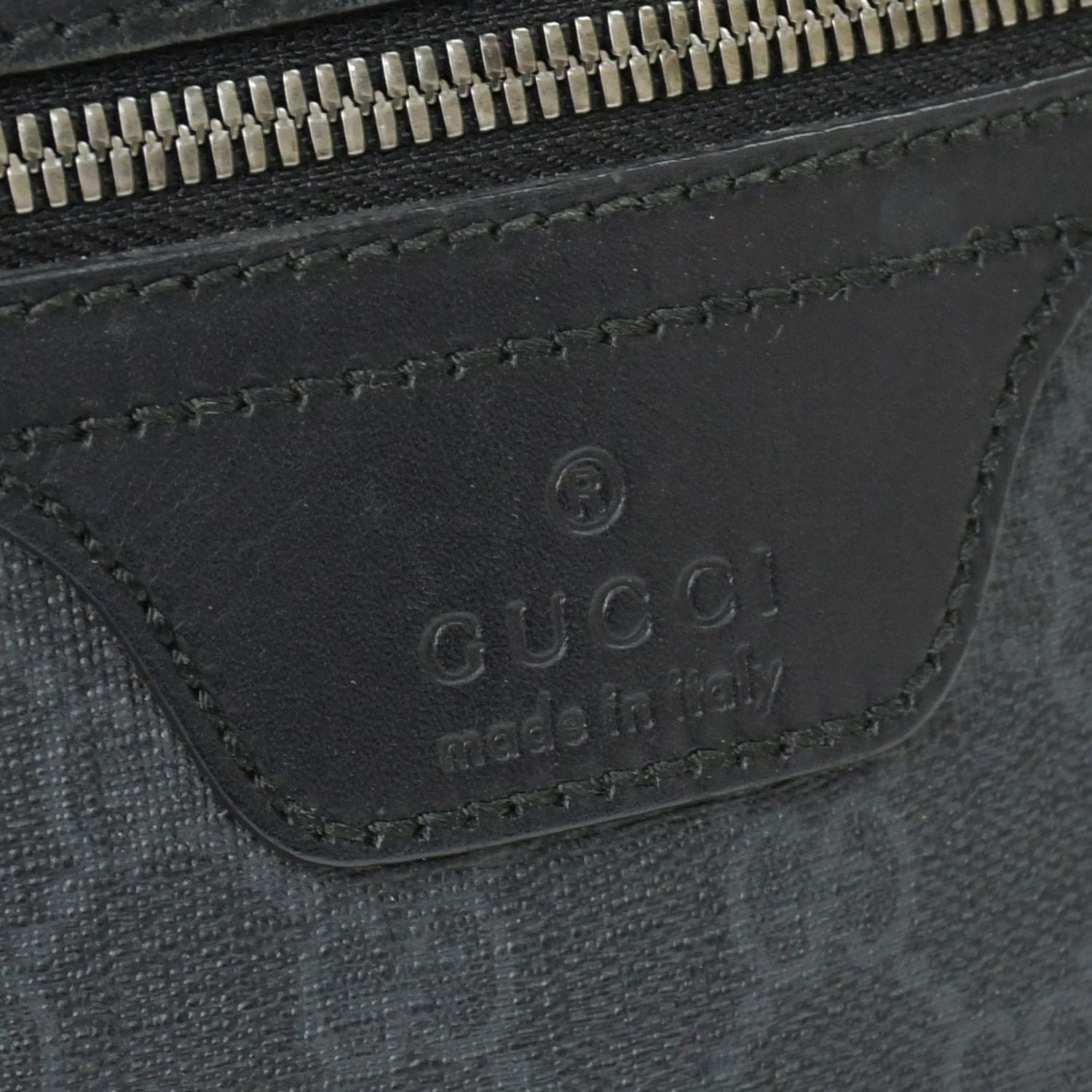Gucci GG Supreme Shoulder Bag Black Canvas Silver — view 6