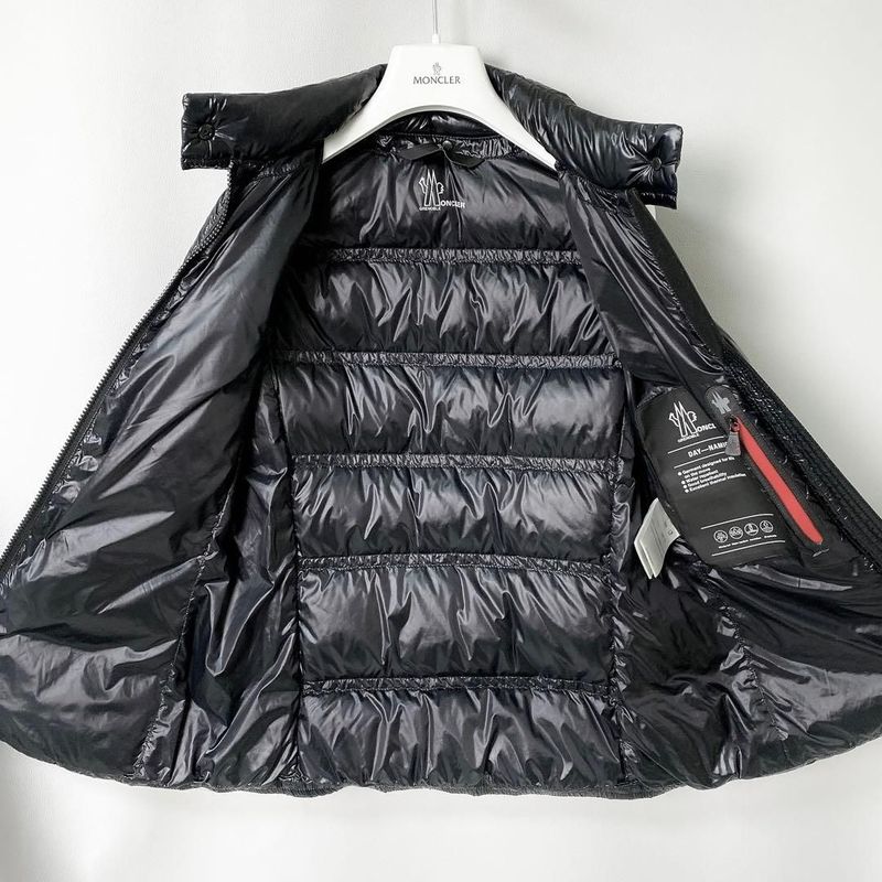 Moncler Moye Down Vest 1 Black Mon Cles