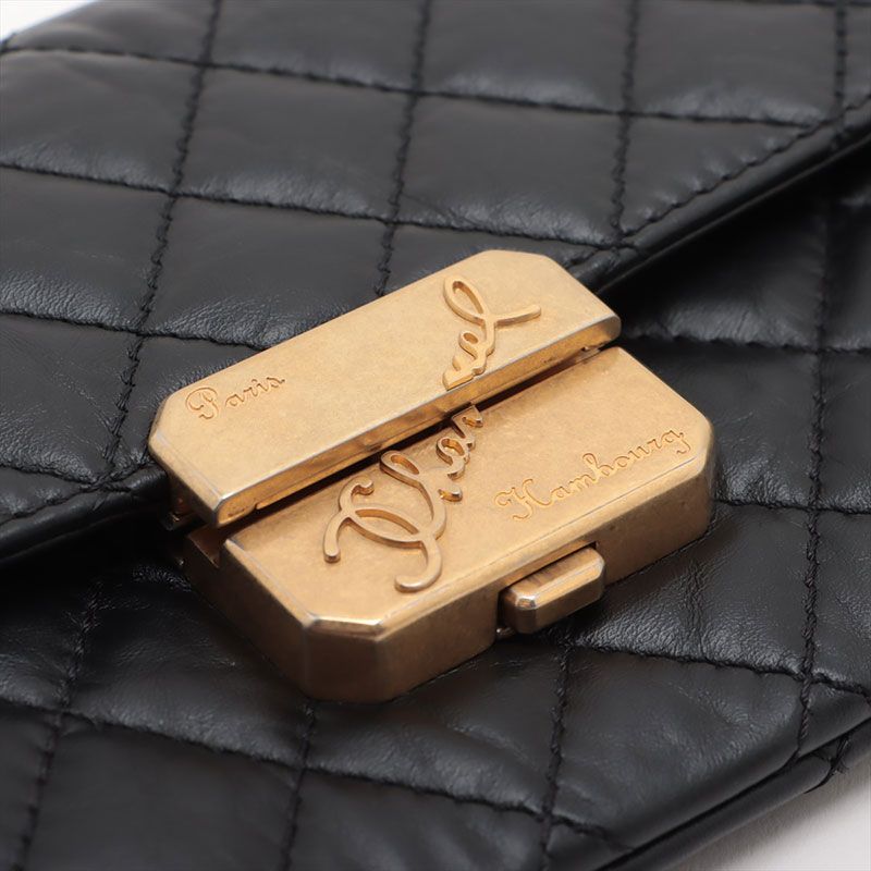 Chanel Clutch 26 Quilted