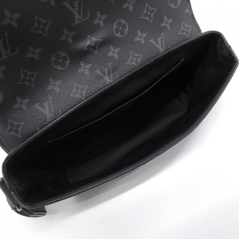 Louis Vuitton Monogram Eclipse Scape Messenger- M46794 Shoulder Bag