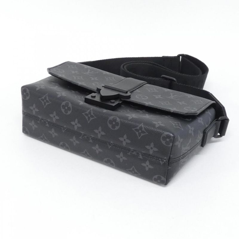 Louis Vuitton Monogram Eclipse Scape Messenger- M46794 Shoulder Bag