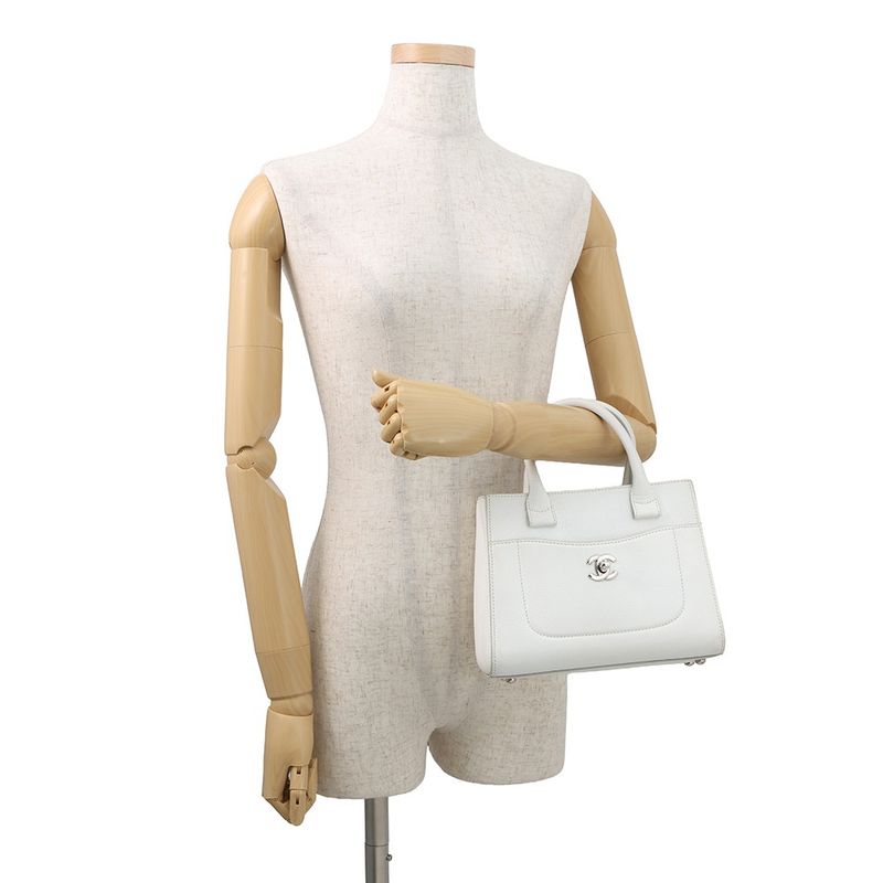 Chanel Handbag CC Logo Neo Executive Small 2-Way White