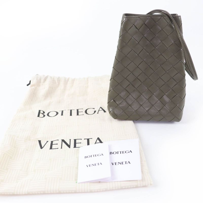 Bottega Veneta Intrecciato leather shoulder bag in khaki with dust bag