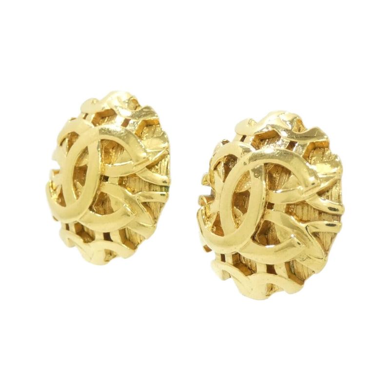 Vintage CHANEL Earring
