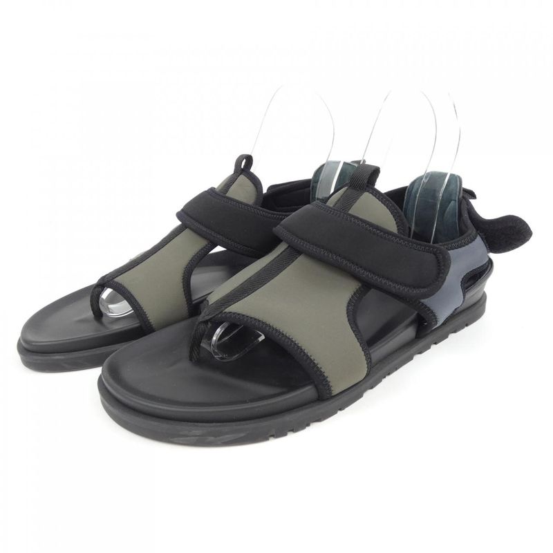 HERMES 231747z Giorno Sandals