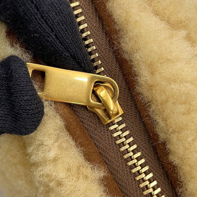Saint Laurent Paris Shoulder Bag Sade Tube Mouton