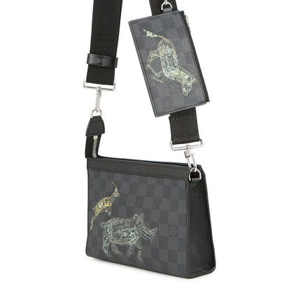 Louis Vuitton Shoulder Bag Damier Graphite Gaston Wearable Wallet Noir Black