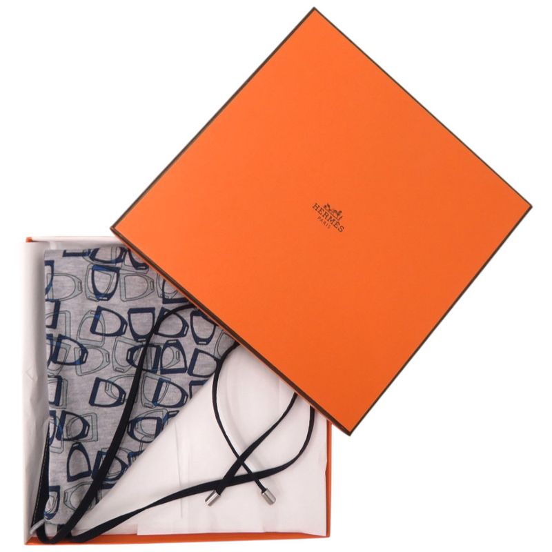 HERMES City Running Triangle Carre Cotton Nylon Polyurethane Glycine Ash Scarf
