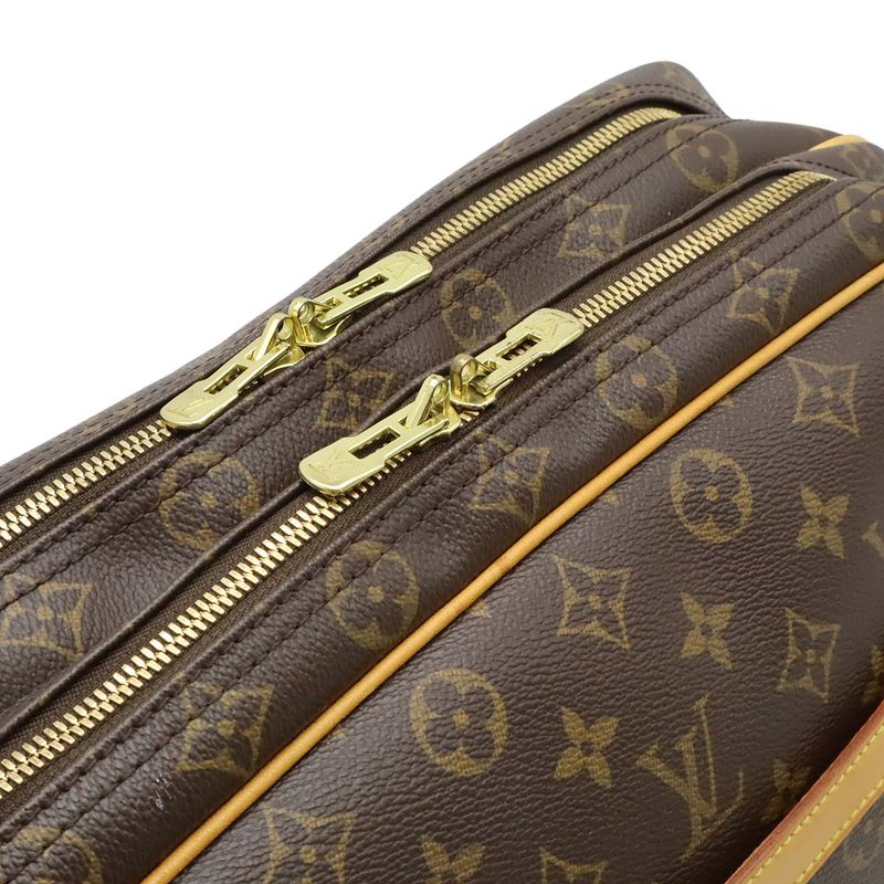 Louis Vuitton Monogram Liporter-gm Liporter-37 Shoulder Bag Messenger Bag