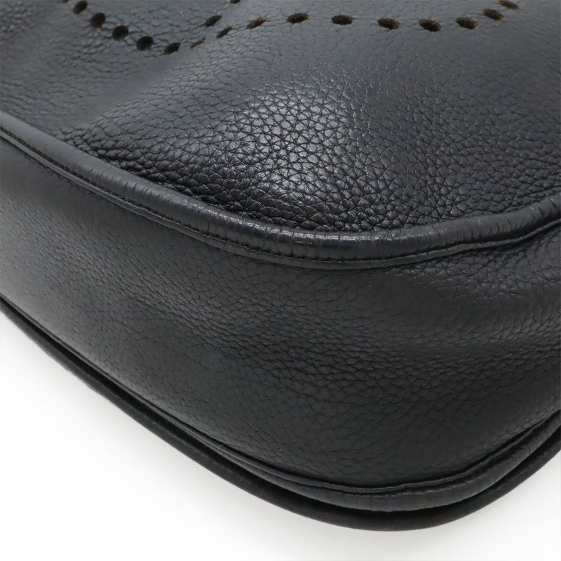 HERMES Evelyne 3 III GM Shoulder Bag Crossbody Taurillon Clemence Black