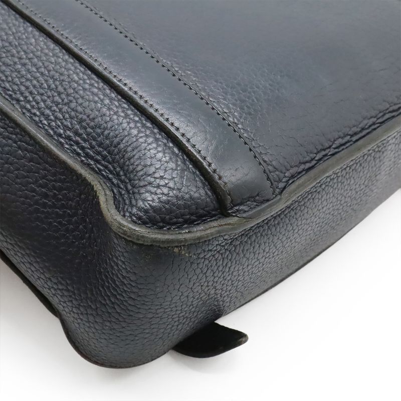 HERMES Steve Caporal 27 Shoulder Bag Messenger Bag Crossbody Taurillon Clemence
