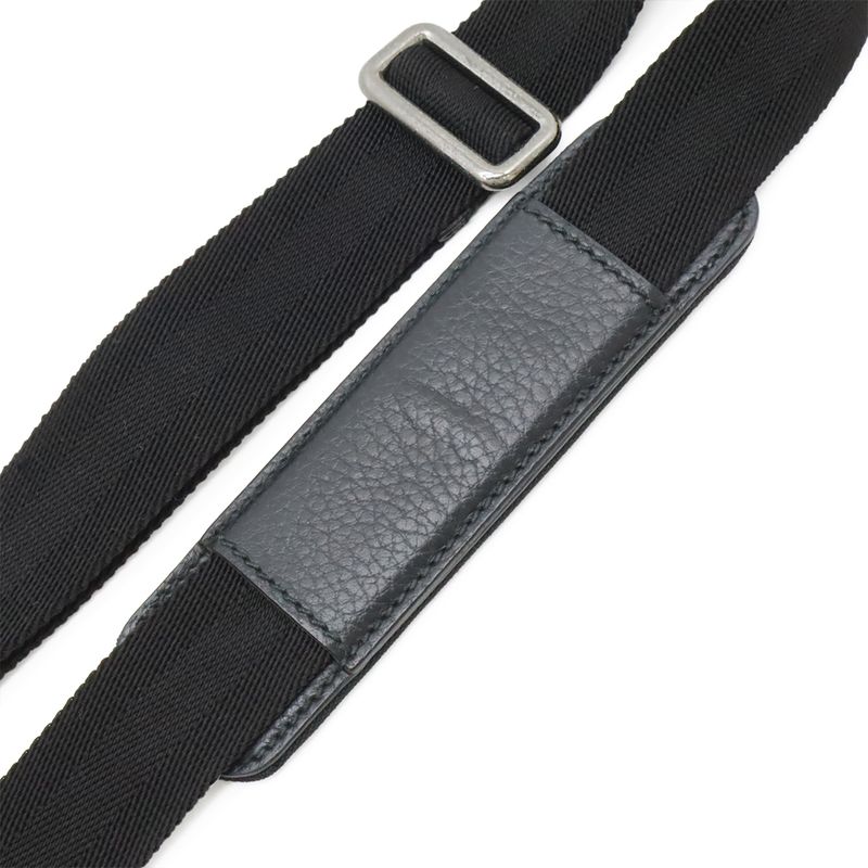 GUCCI GG Canvas Shoulder Bag Crossbody Leather Dark Gray Black Outlet