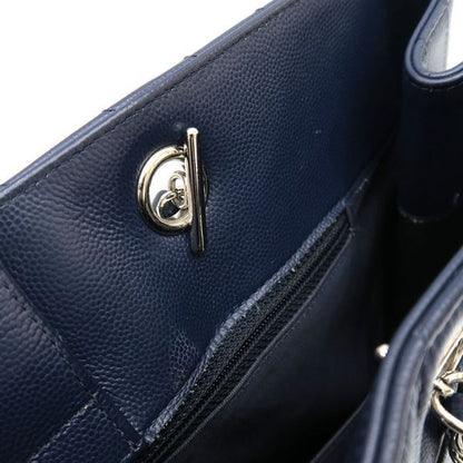 CHANEL Caviar-v Stitch Chain