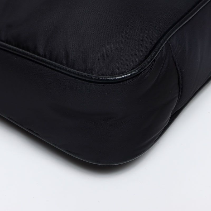 Saint Laurent Yves Shoulder Bag Nylon le 5 7