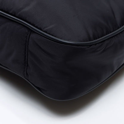 Saint Laurent Yves Handbag Logo le 5 a 7