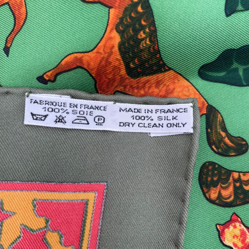 HERMES Scarf 100% Silk Early America Good Old America Animal Pattern Green Box
