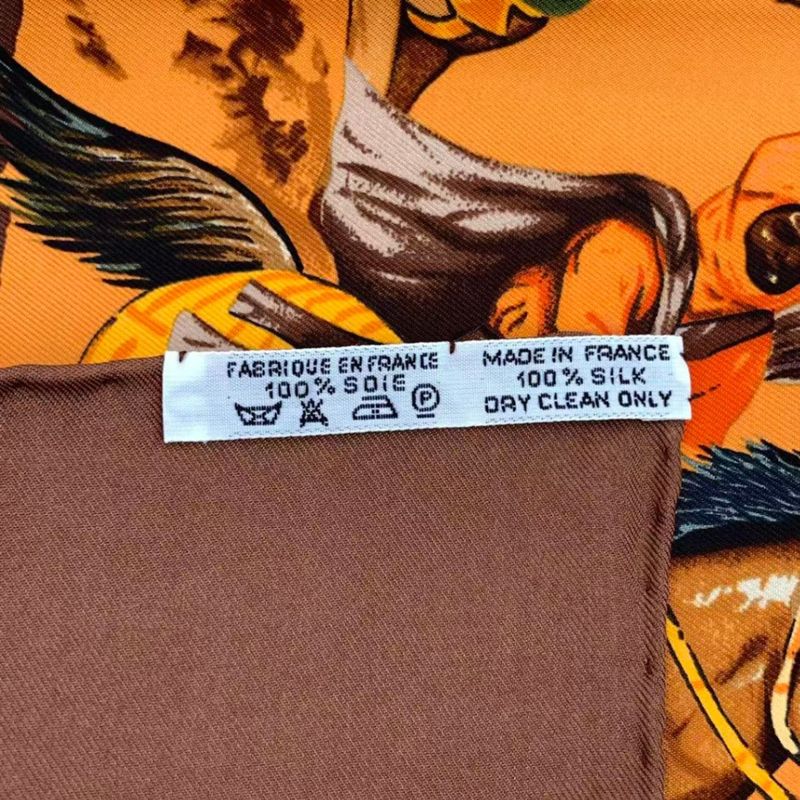 HERMES Scarf 100% Silk Carre 90 Africa Brown Box Included