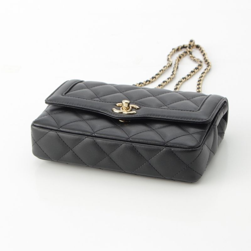 CHANEL Matelasse Lambskin Mini Flap Chain Shoulder Bag Random Number As5048