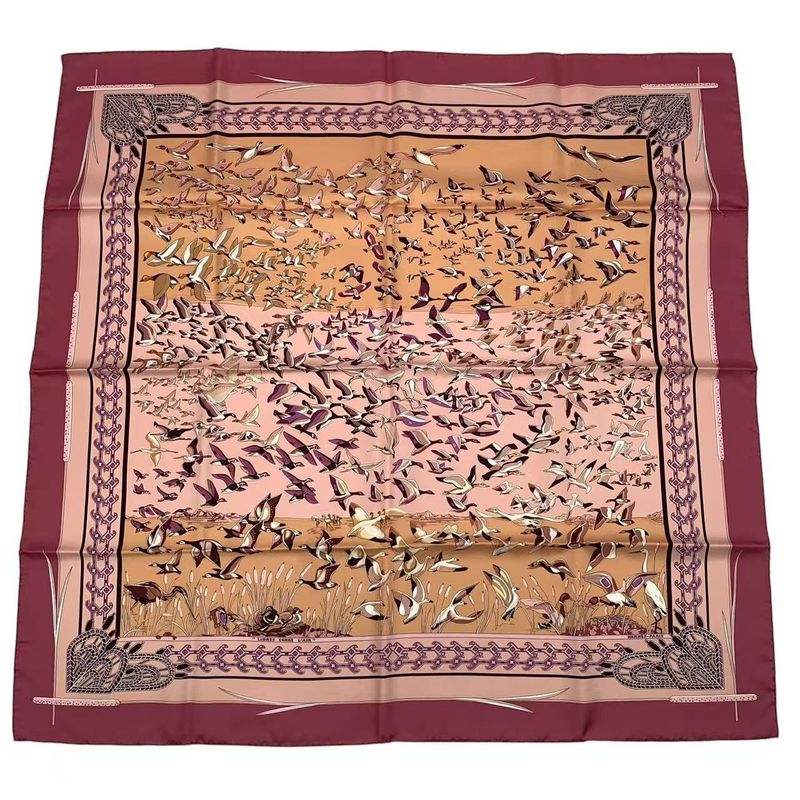 HERMES Carre 90 100% Silk Scarf Libres Comme L'air Sky Is Free Pink Box Included