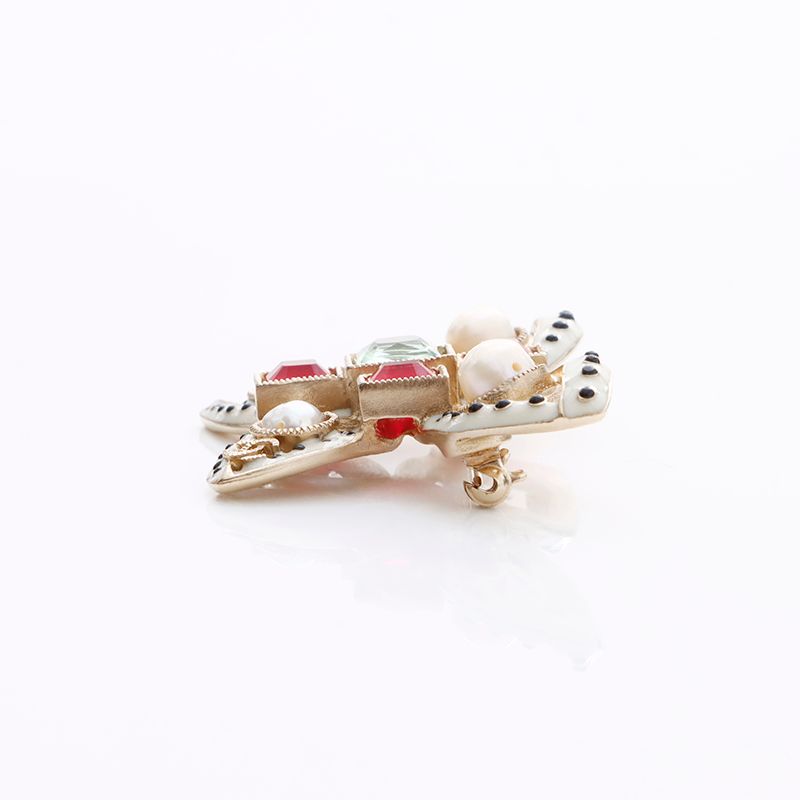 Chanel Brooch Red Gold