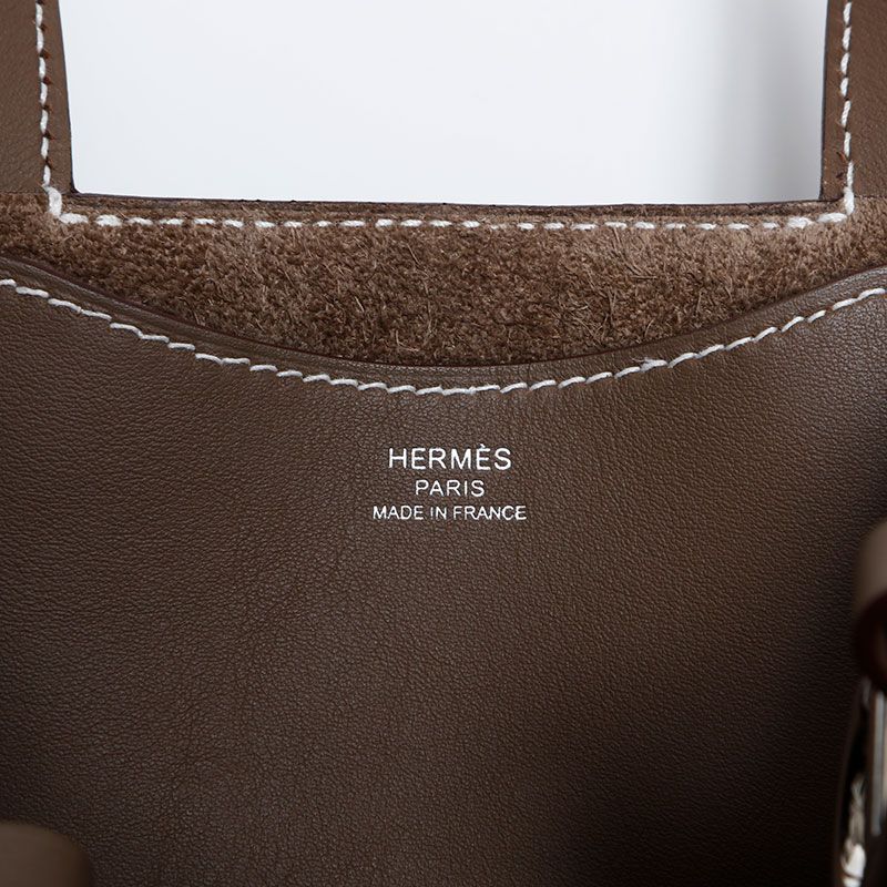 Hermes Handbag in the Loop