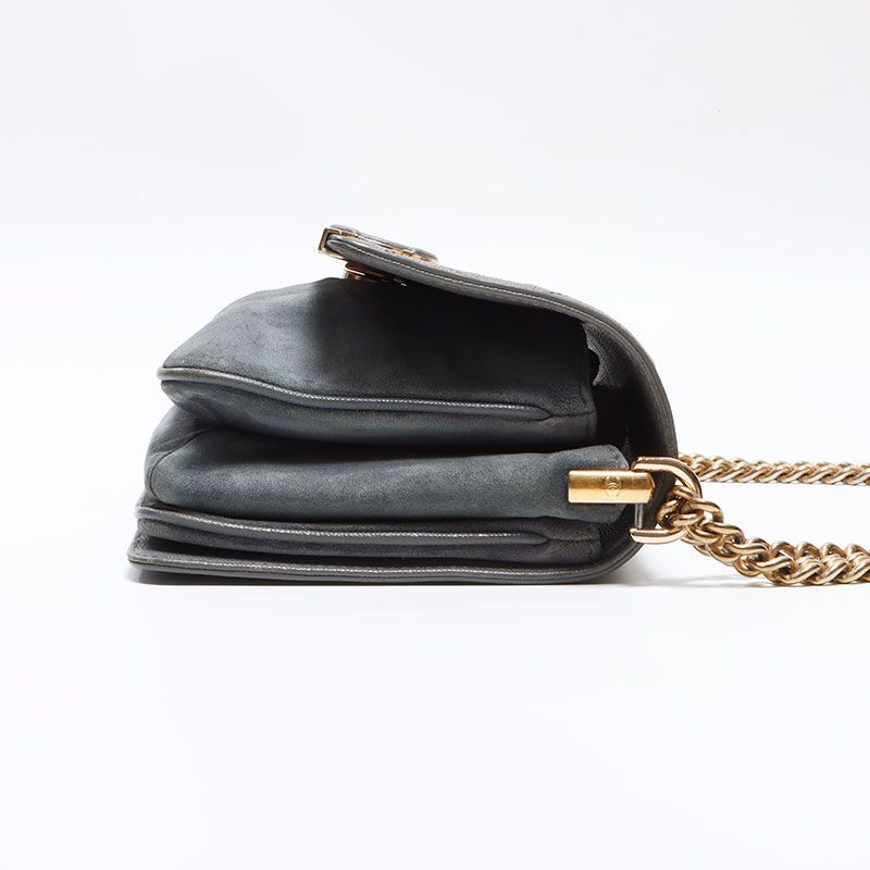 Chanel Shoulder Bag Caviar Leather Chain CC Logo