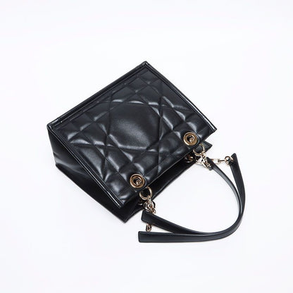 Dior Shoulder Bag Aki Cannage Essential Small Leather