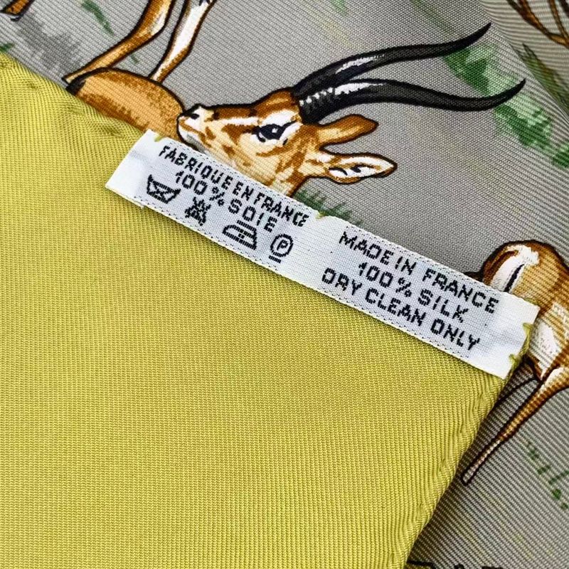 Hermes Scarf 100% Silk Carre 90 Tanzanie Tanzania Green Box